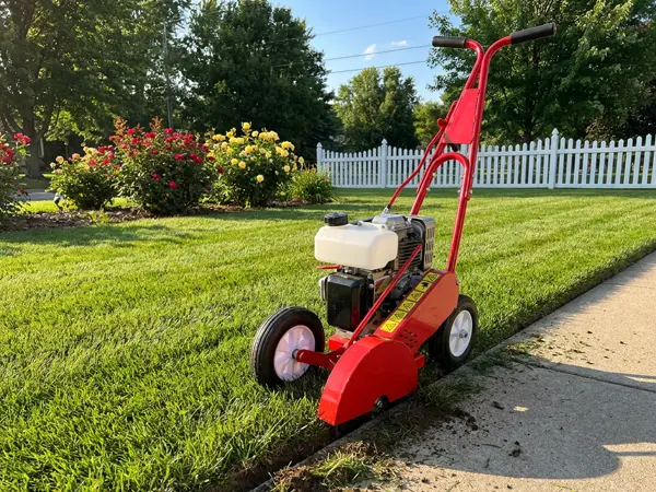 Sabon Kaddamar da Samfur | Tianjin Weide Aviation Lawn Trimmer ya fara halarta mai nauyi, yana ba da ƙarfin kuzari mai inganci da kulawa.